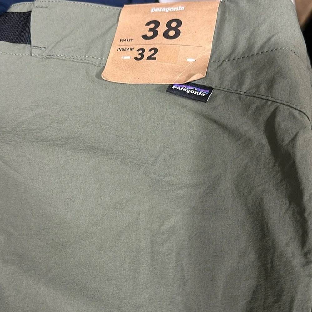 Patagonia Men's Causey Pike‎ Industrial Green Pants NWT 40 x 32